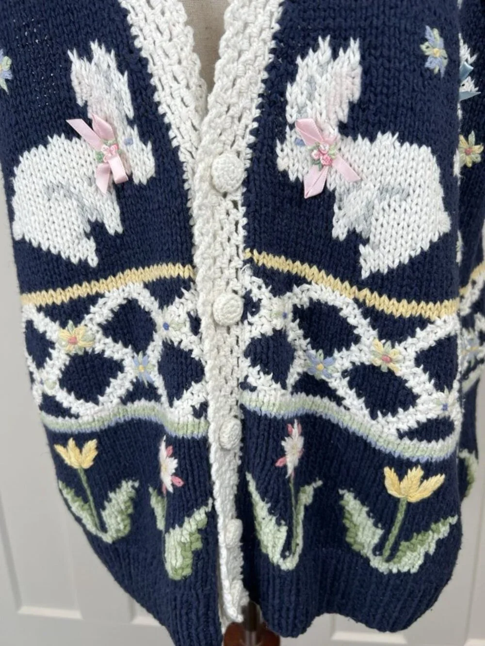 Vintage Marisa Christina Bunny Rabbit Sweater Vest L Hand Knit Easter Cottagecor